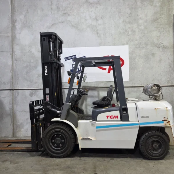 used TCM FG50T9 forklift front view in great condition